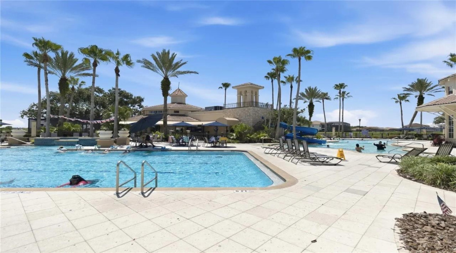 KISSIMMEE, Florida 34746, 4 Bedrooms Bedrooms, ,3 BathroomsBathrooms,Residential,For Sale,GOLDEN KNOT,0,MFRO6425379