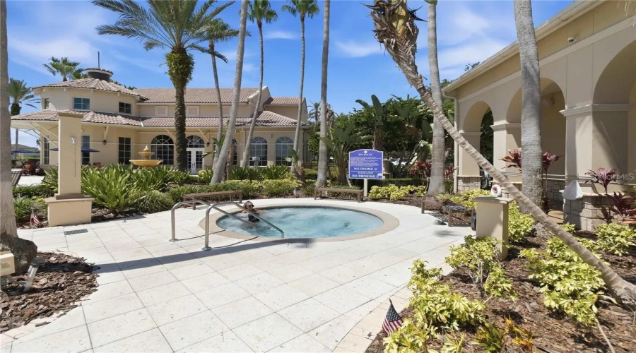 KISSIMMEE, Florida 34746, 4 Bedrooms Bedrooms, ,3 BathroomsBathrooms,Residential,For Sale,GOLDEN KNOT,0,MFRO6425379