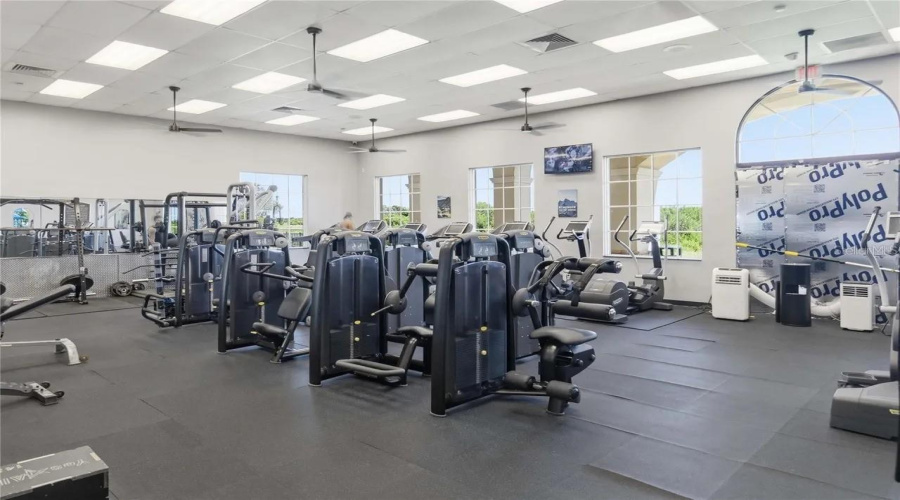 KISSIMMEE, Florida 34746, 4 Bedrooms Bedrooms, ,3 BathroomsBathrooms,Residential,For Sale,GOLDEN KNOT,0,MFRO6425379