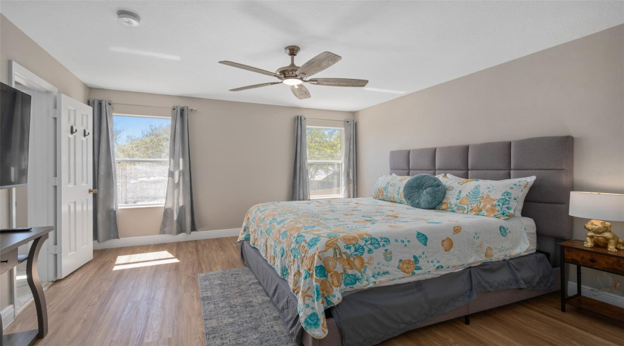 Kissimmee, Florida 34746, 3 Bedrooms Bedrooms, ,2 Bathroomsbathrooms,Residential,For Sale,S Beach Cir,0,Mfrs5153974