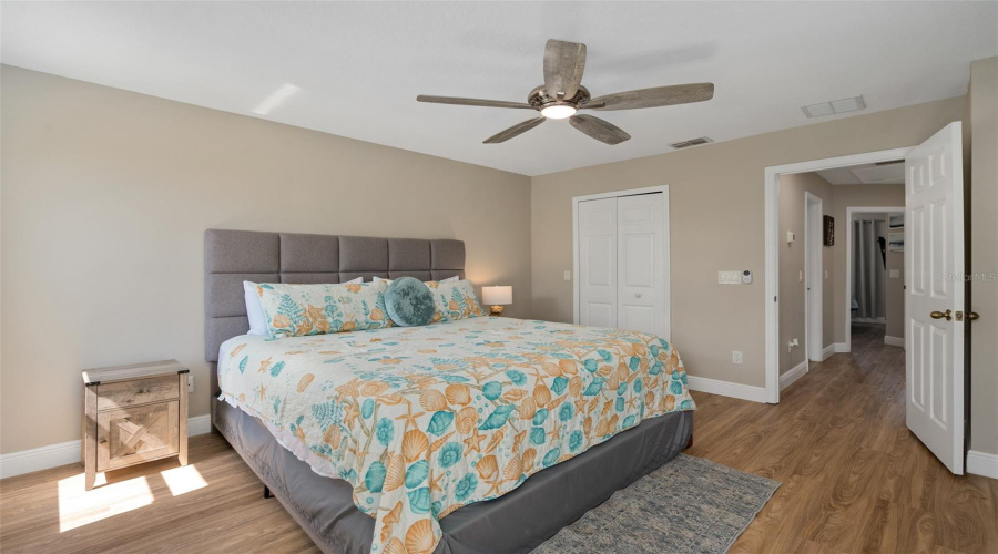 Kissimmee, Florida 34746, 3 Bedrooms Bedrooms, ,2 Bathroomsbathrooms,Residential,For Sale,S Beach Cir,0,Mfrs5153974