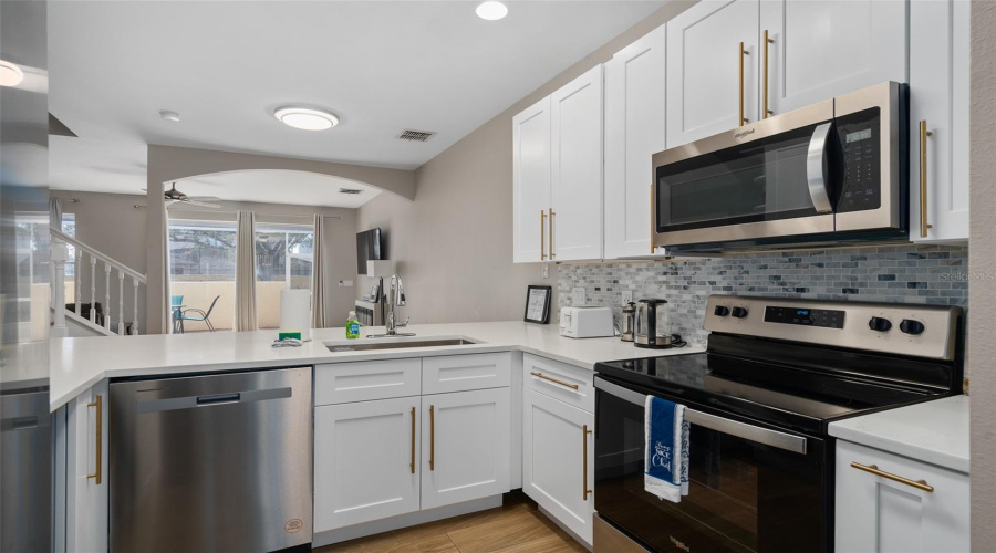 Kissimmee, Florida 34746, 3 Bedrooms Bedrooms, ,2 Bathroomsbathrooms,Residential,For Sale,S Beach Cir,0,Mfrs5153974