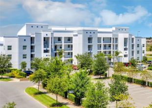 KISSIMMEE, Florida 34746, 2 Bedrooms Bedrooms, ,2 BathroomsBathrooms,Residential,For Sale,CLOCK TOWER,0,MFRS5153005
