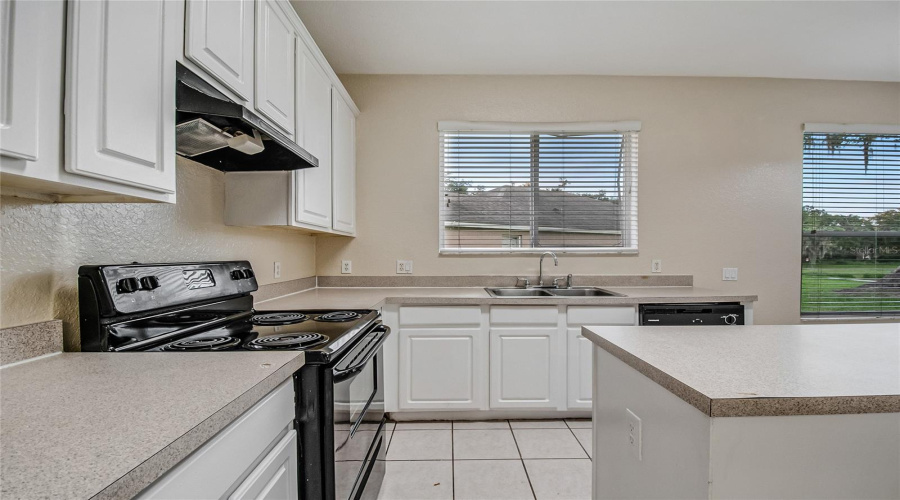 KISSIMMEE, Florida 34746, 3 Bedrooms Bedrooms, ,2 BathroomsBathrooms,Residential,For Sale,GRANGER,0,MFRS5152131