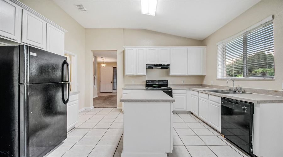 KISSIMMEE, Florida 34746, 3 Bedrooms Bedrooms, ,2 BathroomsBathrooms,Residential,For Sale,GRANGER,0,MFRS5152131