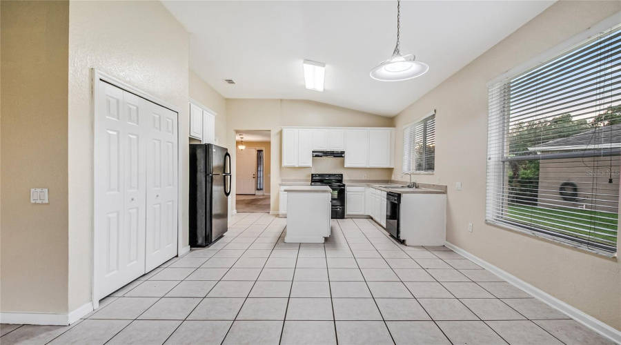 KISSIMMEE, Florida 34746, 3 Bedrooms Bedrooms, ,2 BathroomsBathrooms,Residential,For Sale,GRANGER,0,MFRS5152131