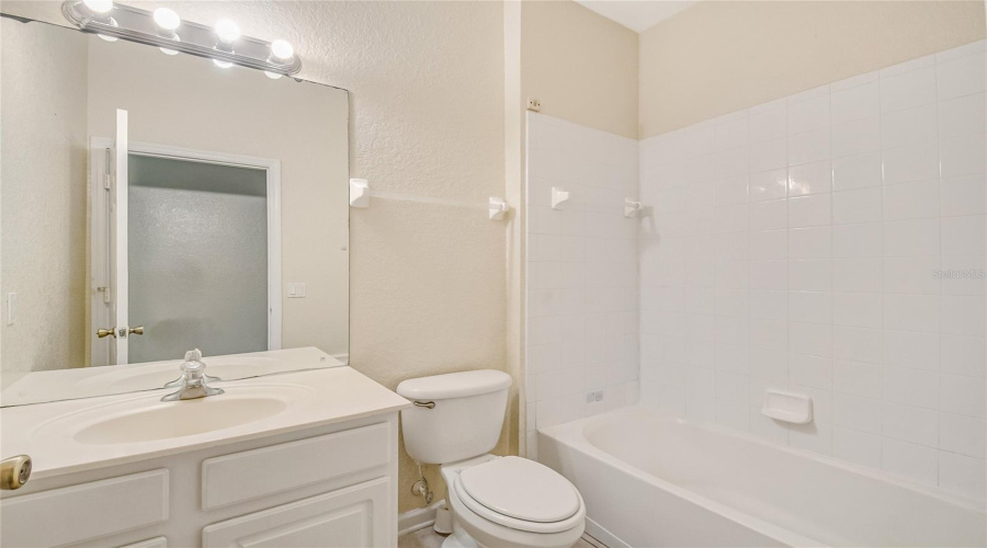 KISSIMMEE, Florida 34746, 3 Bedrooms Bedrooms, ,2 BathroomsBathrooms,Residential,For Sale,GRANGER,0,MFRS5152131