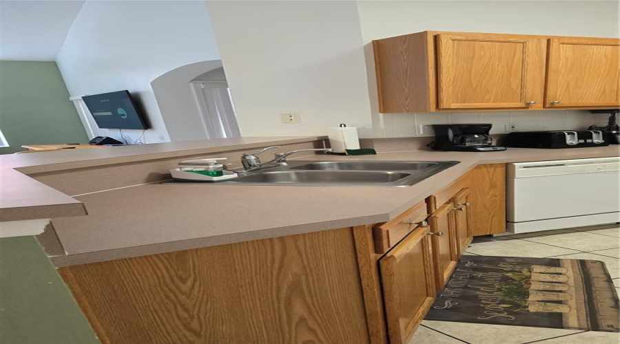 KISSIMMEE, Florida 34746, 4 Bedrooms Bedrooms, ,3 BathroomsBathrooms,Residential,For Sale,PARK RIDGE,0,MFRO6275327