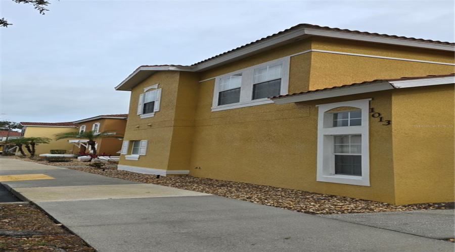KISSIMMEE, Florida 34746, 4 Bedrooms Bedrooms, ,3 BathroomsBathrooms,Residential,For Sale,PARK RIDGE,0,MFRO6275327