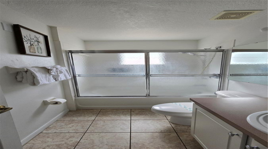 KISSIMMEE, Florida 34746, 4 Bedrooms Bedrooms, ,3 BathroomsBathrooms,Residential,For Sale,PARK RIDGE,0,MFRO6275327