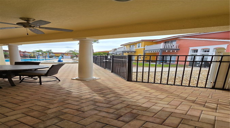 KISSIMMEE, Florida 34746, 4 Bedrooms Bedrooms, ,3 BathroomsBathrooms,Residential,For Sale,PARK RIDGE,0,MFRO6275327