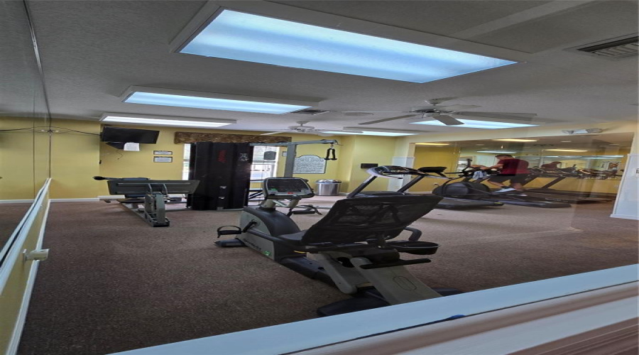 KISSIMMEE, Florida 34746, 4 Bedrooms Bedrooms, ,3 BathroomsBathrooms,Residential,For Sale,PARK RIDGE,0,MFRO6275327