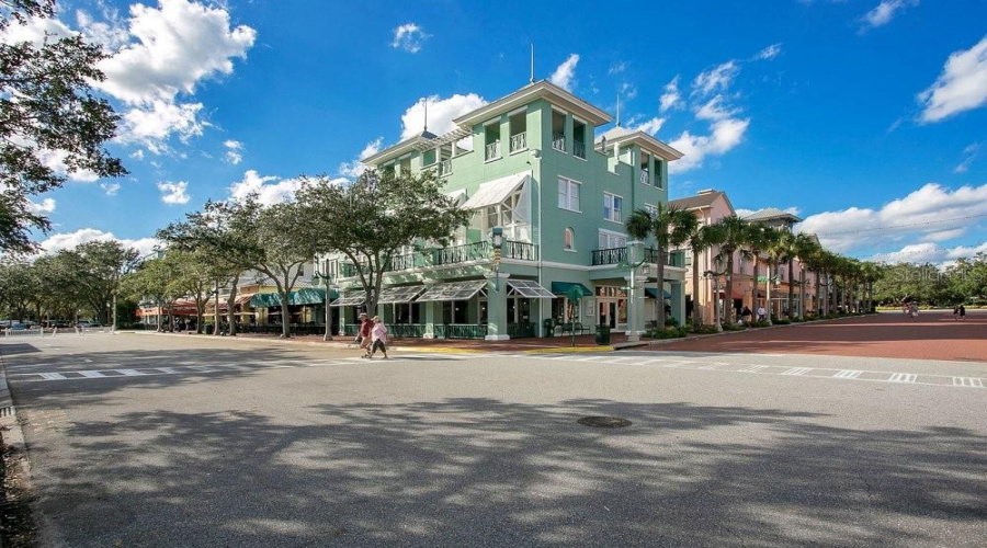 CELEBRATION, Florida 34747, 5 Bedrooms Bedrooms, ,3 BathroomsBathrooms,Residential,For Sale,MAIDEN,0,MFRO6406995