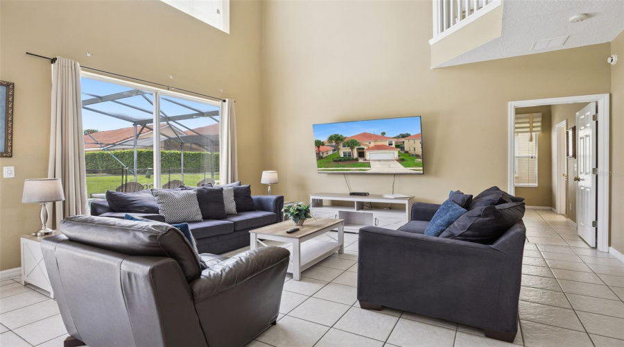 DAVENPORT, Florida 33897, 6 Bedrooms Bedrooms, ,5 BathroomsBathrooms,Residential,For Sale,SARAGOSSA,0,MFRS5154041