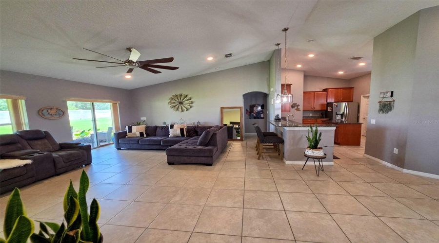 KISSIMMEE, Florida 34746, 4 Bedrooms Bedrooms, ,2 BathroomsBathrooms,Residential,For Sale,GOLDEN KNOT,0,MFRO6425404