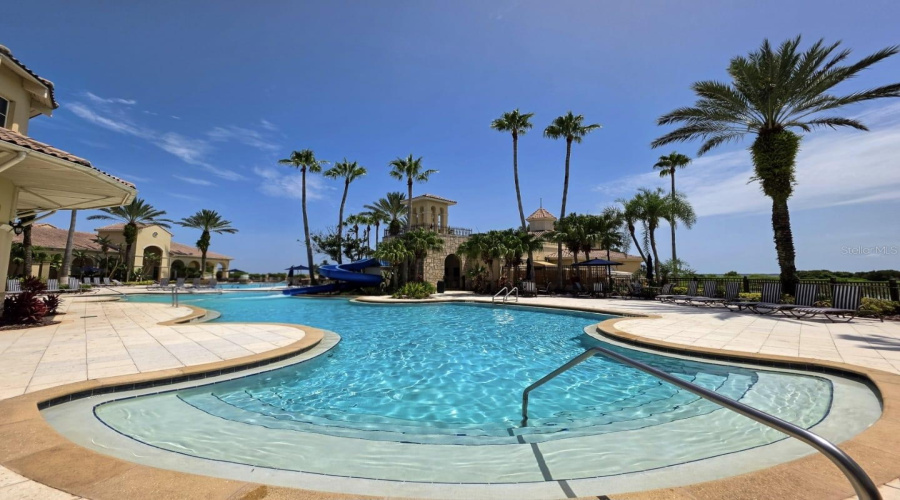 KISSIMMEE, Florida 34746, 4 Bedrooms Bedrooms, ,2 BathroomsBathrooms,Residential,For Sale,GOLDEN KNOT,0,MFRO6425404