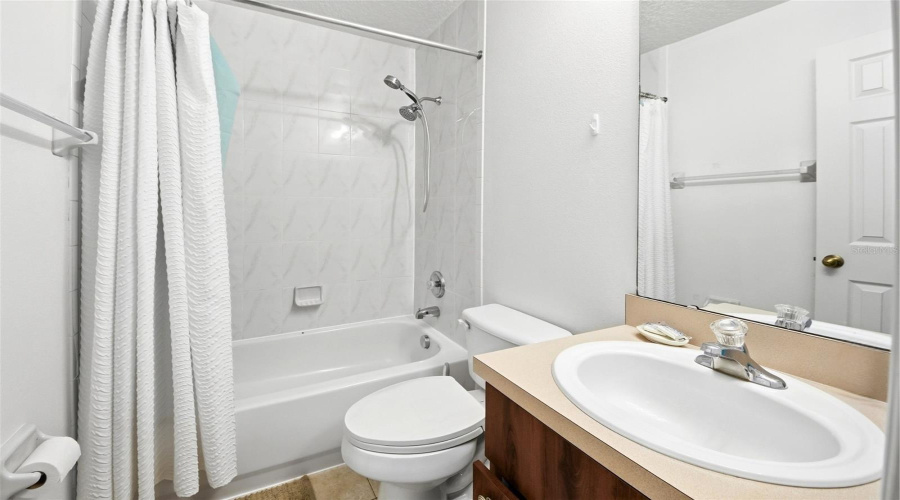KISSIMMEE, Florida 34746, 3 Bedrooms Bedrooms, ,2 BathroomsBathrooms,Residential,For Sale,BEACH,0,MFRO6424976