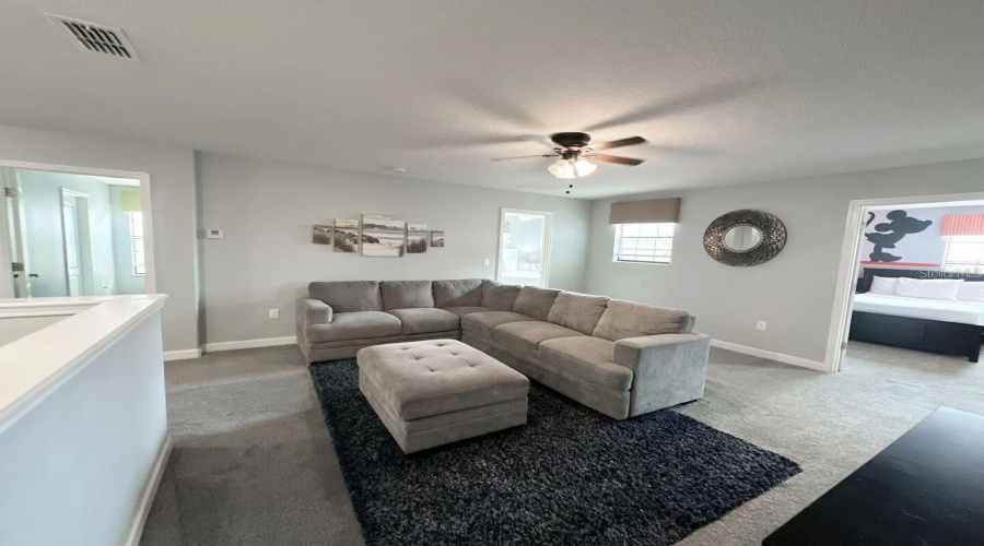 DAVENPORT, Florida 33896, 9 Bedrooms Bedrooms, ,5 BathroomsBathrooms,Residential,For Sale,ROLLING FARIWAY,0,MFRS5153217