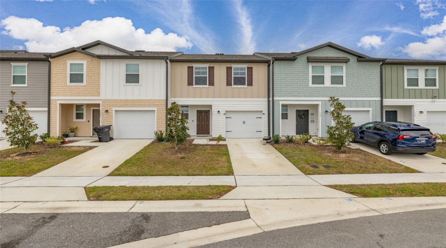 DAVENPORT, Florida 33837, 3 Bedrooms Bedrooms, ,2 BathroomsBathrooms,Residential,For Sale,MANDOVI,0,MFRO6426379