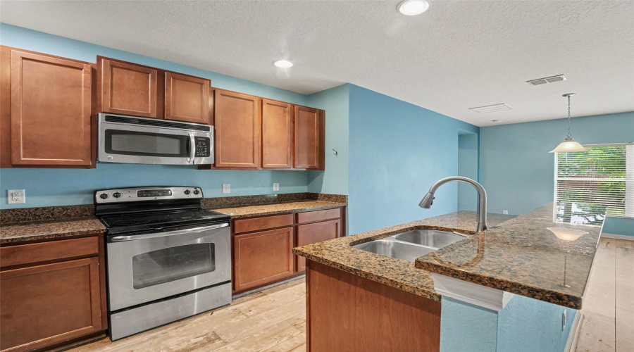 DAVENPORT, Florida 33896, 3 Bedrooms Bedrooms, ,2 BathroomsBathrooms,Residential,For Sale,MARSH MEADOW LN,0,MFRO6425866