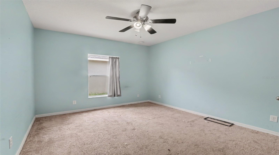 DAVENPORT, Florida 33896, 3 Bedrooms Bedrooms, ,2 BathroomsBathrooms,Residential,For Sale,MARSH MEADOW LN,0,MFRO6425866