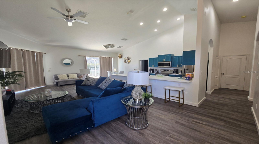 DAVENPORT, Florida 33897, 3 Bedrooms Bedrooms, ,2 BathroomsBathrooms,Residential,For Sale,BRUNELLO,0,MFRS5154113