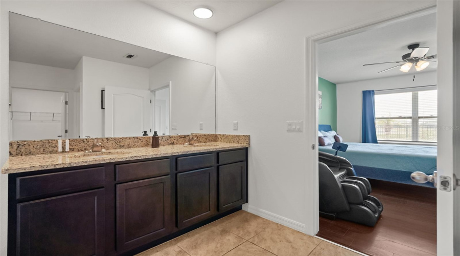 DAVENPORT, Florida 33837, 4 Bedrooms Bedrooms, ,2 BathroomsBathrooms,Residential,For Sale,BROOKLET,0,MFRO6426715