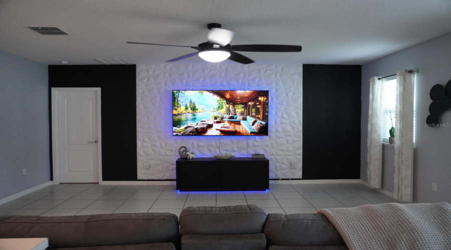 Davenport, Florida 33837, 3 Bedrooms Bedrooms, ,2 Bathroomsbathrooms,Residential,For Sale,Pinecrest,0,Mfrs5154112