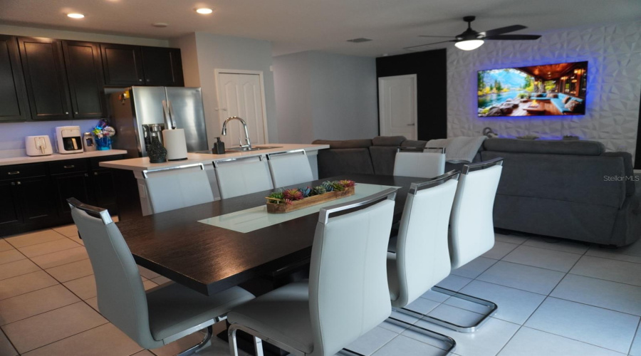 Davenport, Florida 33837, 3 Bedrooms Bedrooms, ,2 Bathroomsbathrooms,Residential,For Sale,Pinecrest,0,Mfrs5154112