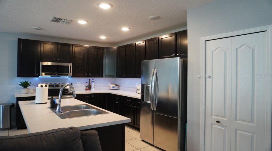 Davenport, Florida 33837, 3 Bedrooms Bedrooms, ,2 Bathroomsbathrooms,Residential,For Sale,Pinecrest,0,Mfrs5154112