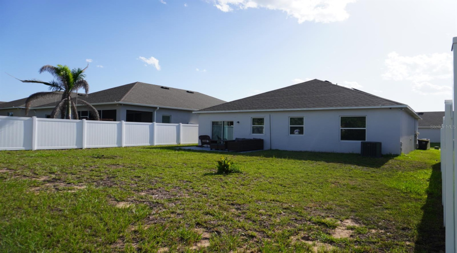 Davenport, Florida 33837, 3 Bedrooms Bedrooms, ,2 Bathroomsbathrooms,Residential,For Sale,Pinecrest,0,Mfrs5154112
