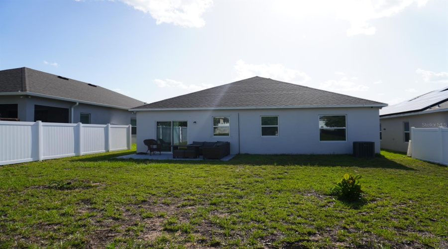 Davenport, Florida 33837, 3 Bedrooms Bedrooms, ,2 Bathroomsbathrooms,Residential,For Sale,Pinecrest,0,Mfrs5154112