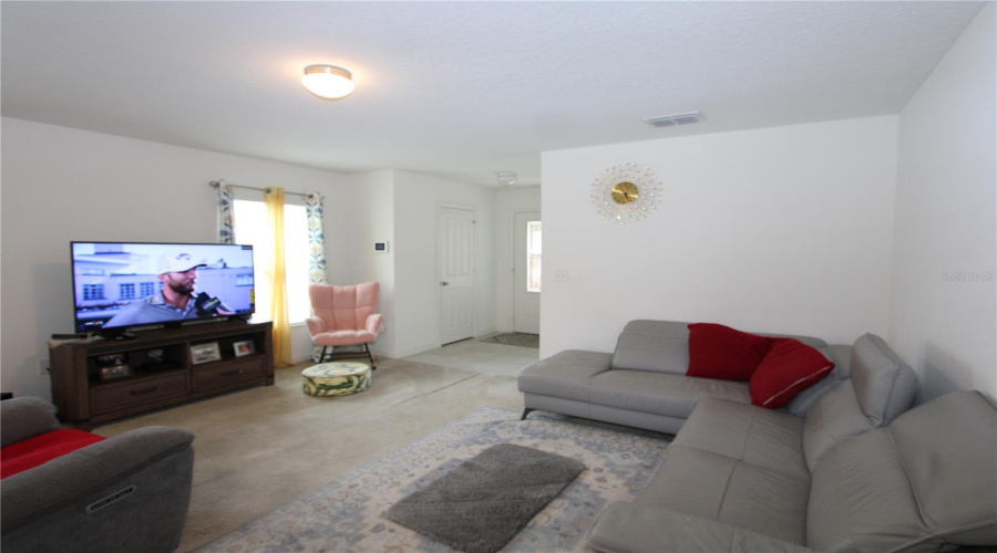 DAVENPORT, Florida 33837, 3 Bedrooms Bedrooms, ,2 BathroomsBathrooms,Residential,For Sale,PRESERVE POINTE,0,MFRO6425490