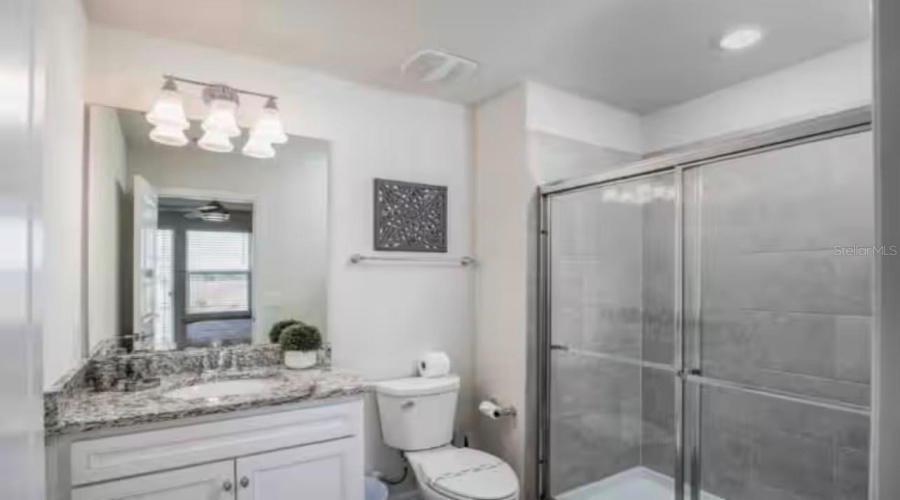 DAVENPORT, Florida 33897, 5 Bedrooms Bedrooms, ,4 BathroomsBathrooms,Residential,For Sale,LELANI,0,MFRO6373772