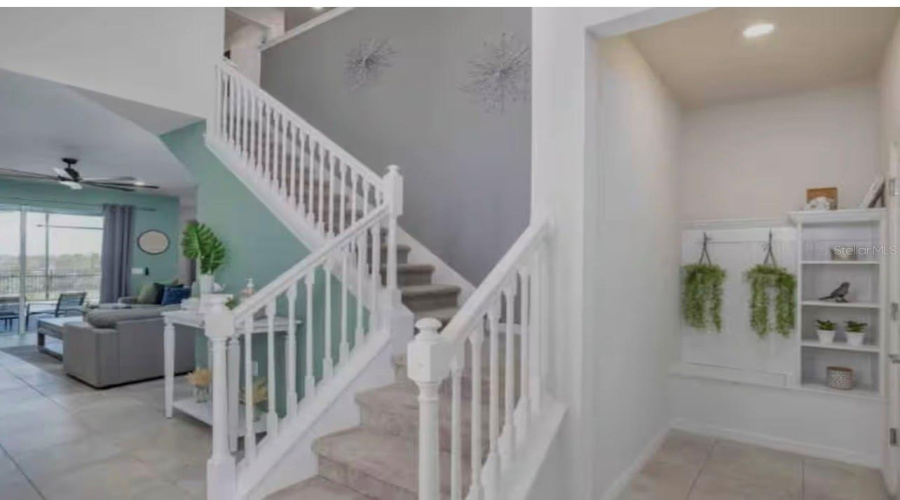 DAVENPORT, Florida 33897, 5 Bedrooms Bedrooms, ,4 BathroomsBathrooms,Residential,For Sale,LELANI,0,MFRO6373772