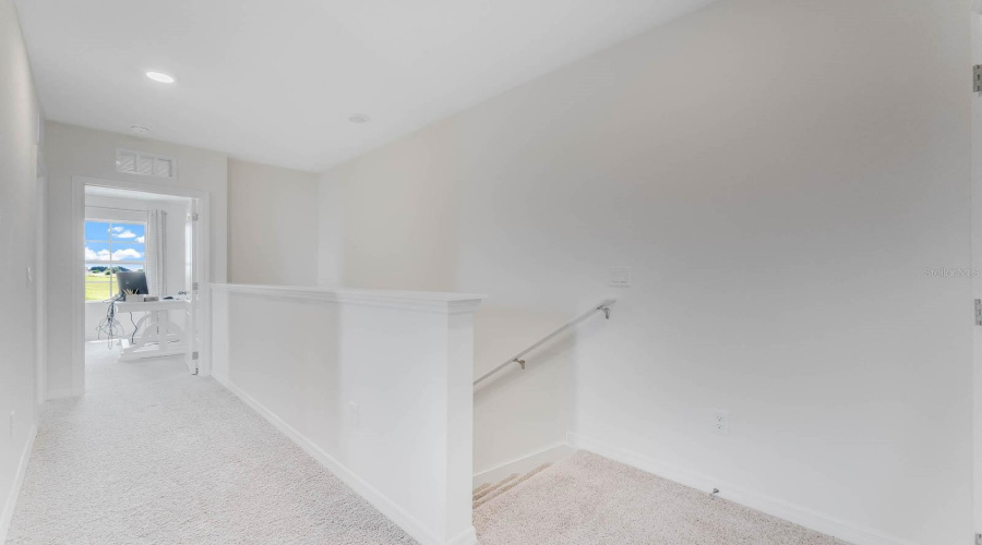 DAVENPORT, Florida 33837, 3 Bedrooms Bedrooms, ,2 BathroomsBathrooms,Residential,For Sale,OLYMPIC,0,MFRO6427192