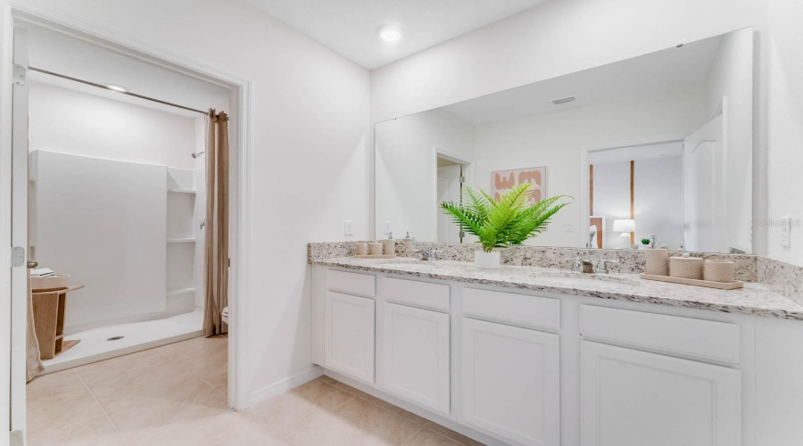 DAVENPORT, Florida 33837, 3 Bedrooms Bedrooms, ,2 BathroomsBathrooms,Residential,For Sale,OLYMPIC,0,MFRO6427192