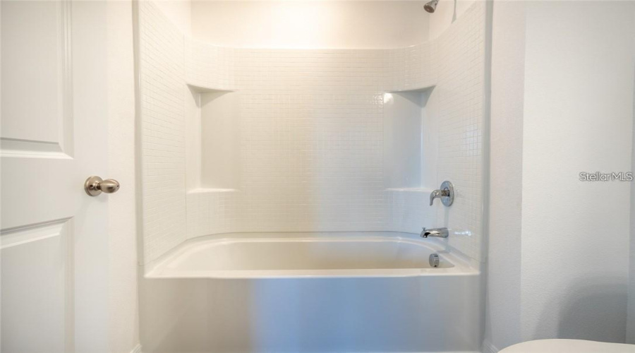 DAVENPORT, Florida 33837, 3 Bedrooms Bedrooms, ,2 BathroomsBathrooms,Residential,For Sale,MADISON,0,MFRO6427204