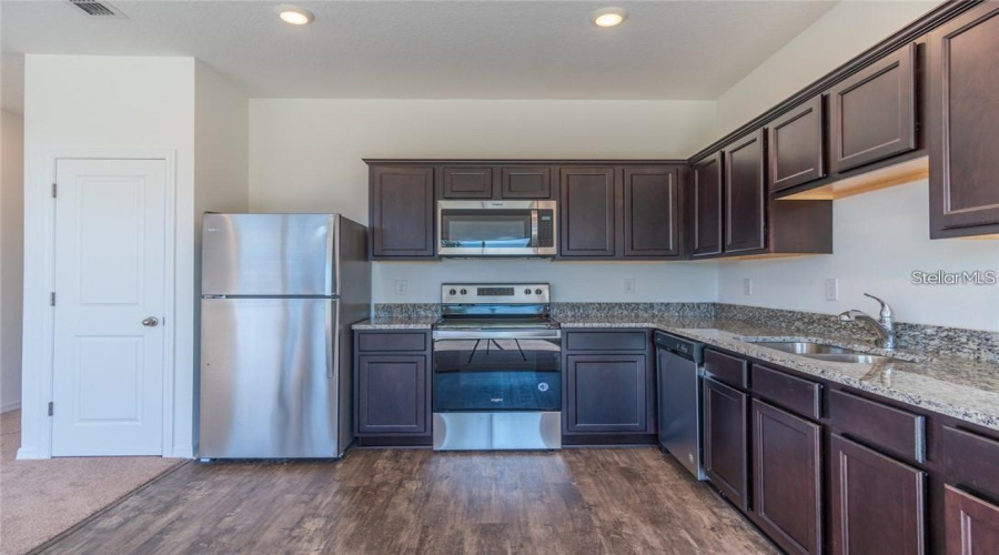 DAVENPORT, Florida 33837, 3 Bedrooms Bedrooms, ,2 BathroomsBathrooms,Residential,For Sale,MADISON,0,MFRO6427204