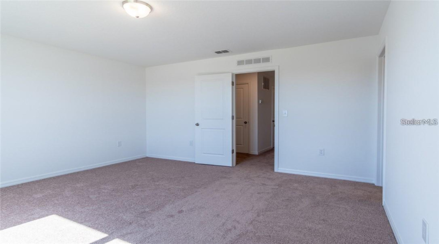 DAVENPORT, Florida 33837, 3 Bedrooms Bedrooms, ,2 BathroomsBathrooms,Residential,For Sale,MADISON,0,MFRO6427204