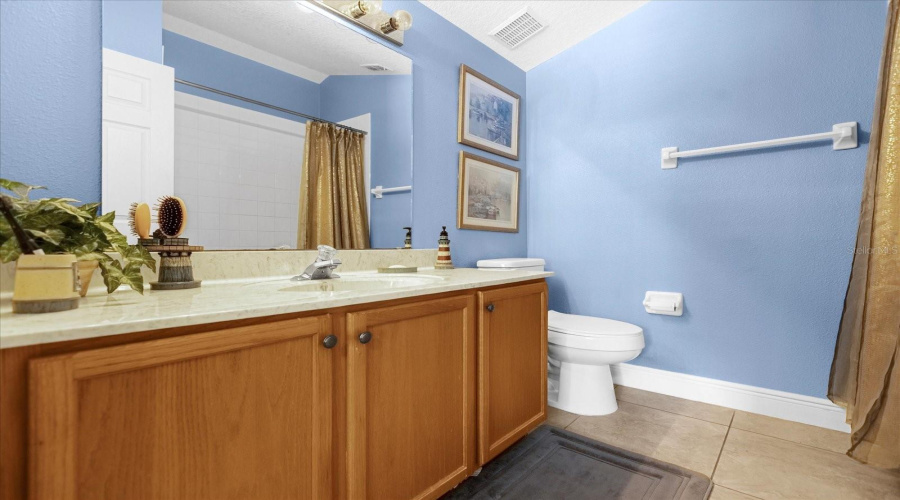 DAVENPORT, Florida 33897, 5 Bedrooms Bedrooms, ,4 BathroomsBathrooms,Residential,For Sale,HOLLYBROOK,0,MFRG5107599