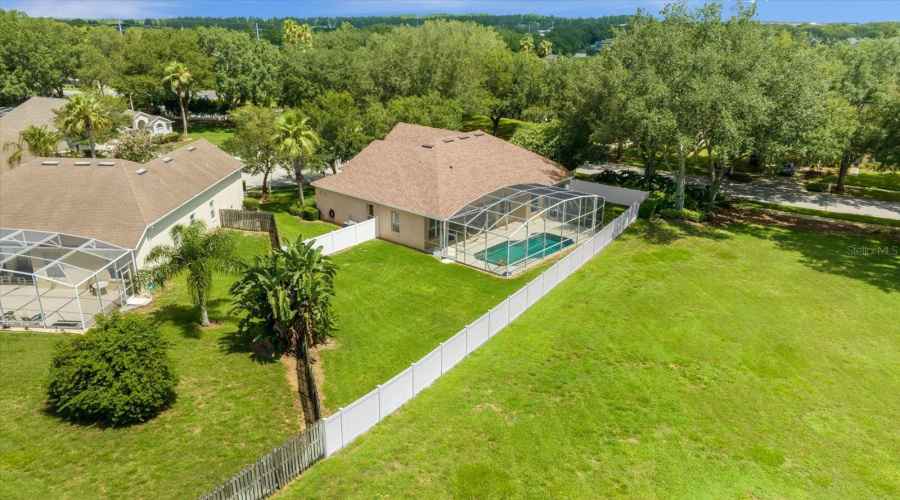 DAVENPORT, Florida 33897, 5 Bedrooms Bedrooms, ,4 BathroomsBathrooms,Residential,For Sale,HOLLYBROOK,0,MFRG5107599