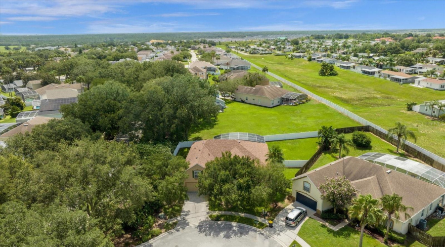 Davenport, Florida 33897, 5 Bedrooms Bedrooms, ,4 Bathroomsbathrooms,Residential,For Sale,Hollybrook,0,Mfrg5107599