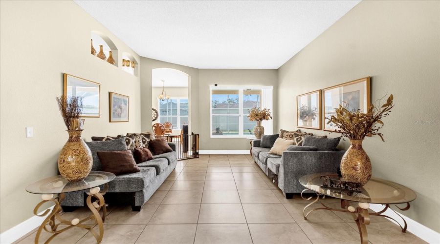 DAVENPORT, Florida 33897, 5 Bedrooms Bedrooms, ,4 BathroomsBathrooms,Residential,For Sale,HOLLYBROOK,0,MFRG5107599
