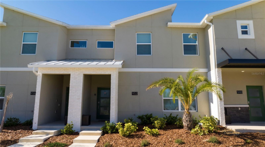 DAVENPORT, Florida 33896, 4 Bedrooms Bedrooms, ,3 BathroomsBathrooms,Residential,For Sale,LEADER,0,MFRS5153868