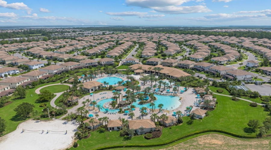 DAVENPORT, Florida 33896, 3 Bedrooms Bedrooms, ,2 BathroomsBathrooms,Residential,For Sale,OCEAN COURSE,0,MFRO6427230