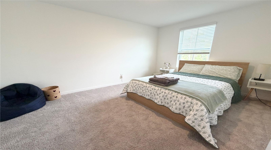 DAVENPORT, Florida 33896, 3 Bedrooms Bedrooms, ,2 BathroomsBathrooms,Residential,For Sale,LONGBOAT,0,MFRO6427074