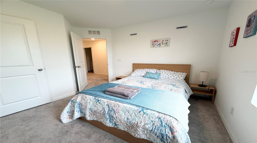 DAVENPORT, Florida 33896, 3 Bedrooms Bedrooms, ,2 BathroomsBathrooms,Residential,For Sale,LONGBOAT,0,MFRO6427074