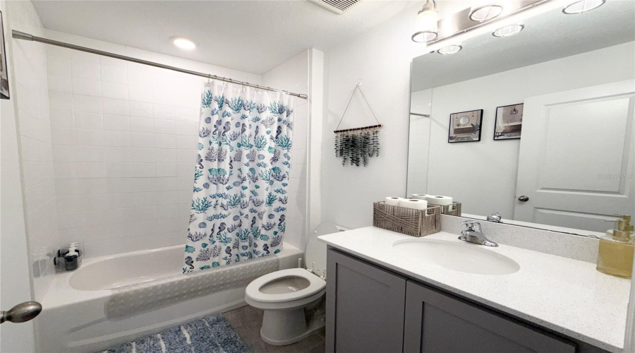 DAVENPORT, Florida 33896, 3 Bedrooms Bedrooms, ,2 BathroomsBathrooms,Residential,For Sale,LONGBOAT,0,MFRO6427074