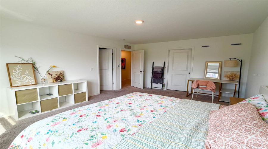DAVENPORT, Florida 33896, 3 Bedrooms Bedrooms, ,2 BathroomsBathrooms,Residential,For Sale,LONGBOAT,0,MFRO6427074